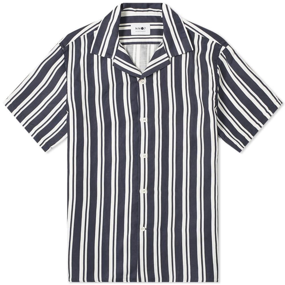Best Vertical Stripe Shirts To Buy | The Lost Gentleman